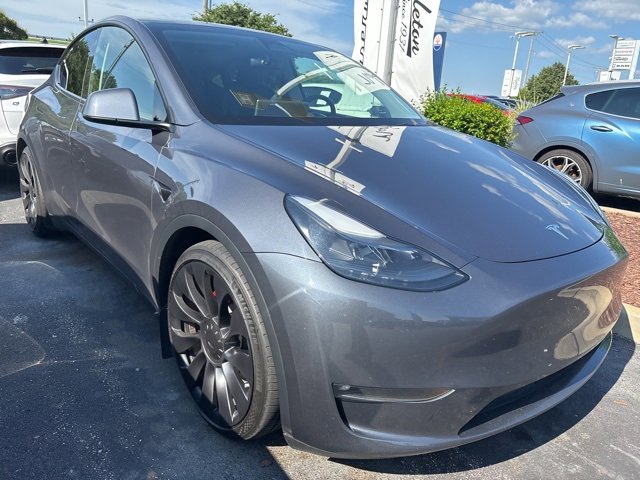 Used 2023 Tesla Model Y Performance with VIN 7SAYGDEF5PF787545 for sale in St. Peters, MO