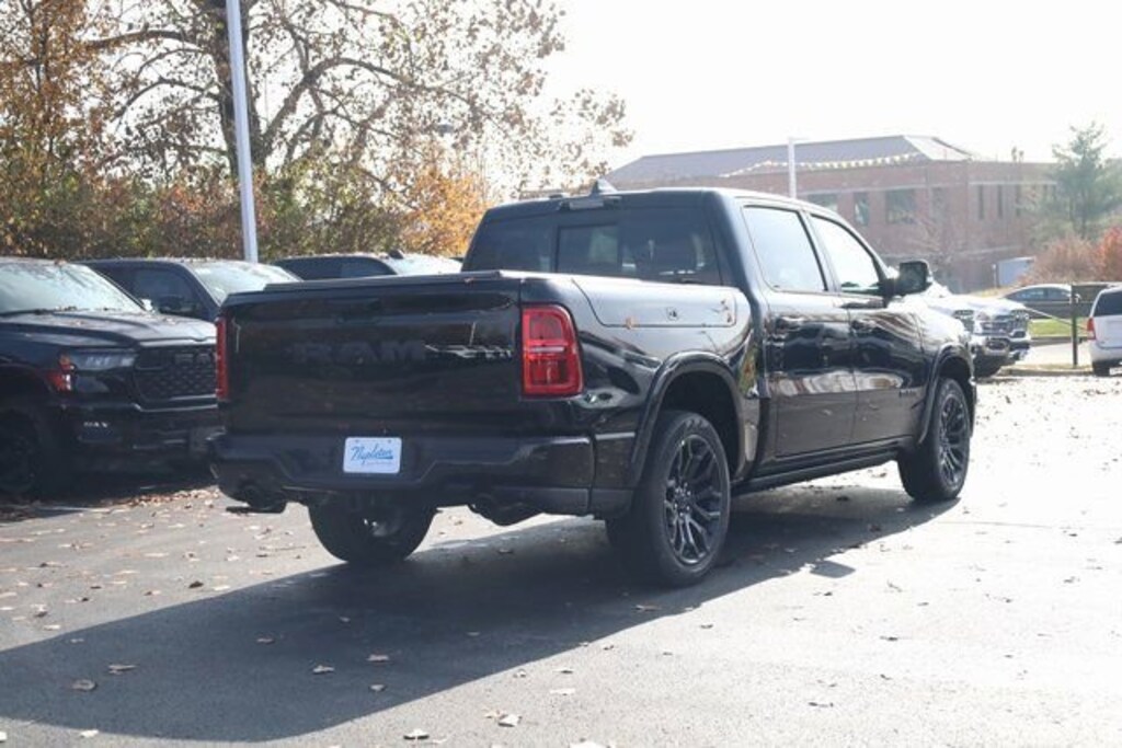 New 2026 Ram 1500 Limited Limited 4x4 Crew Cab 57 Box