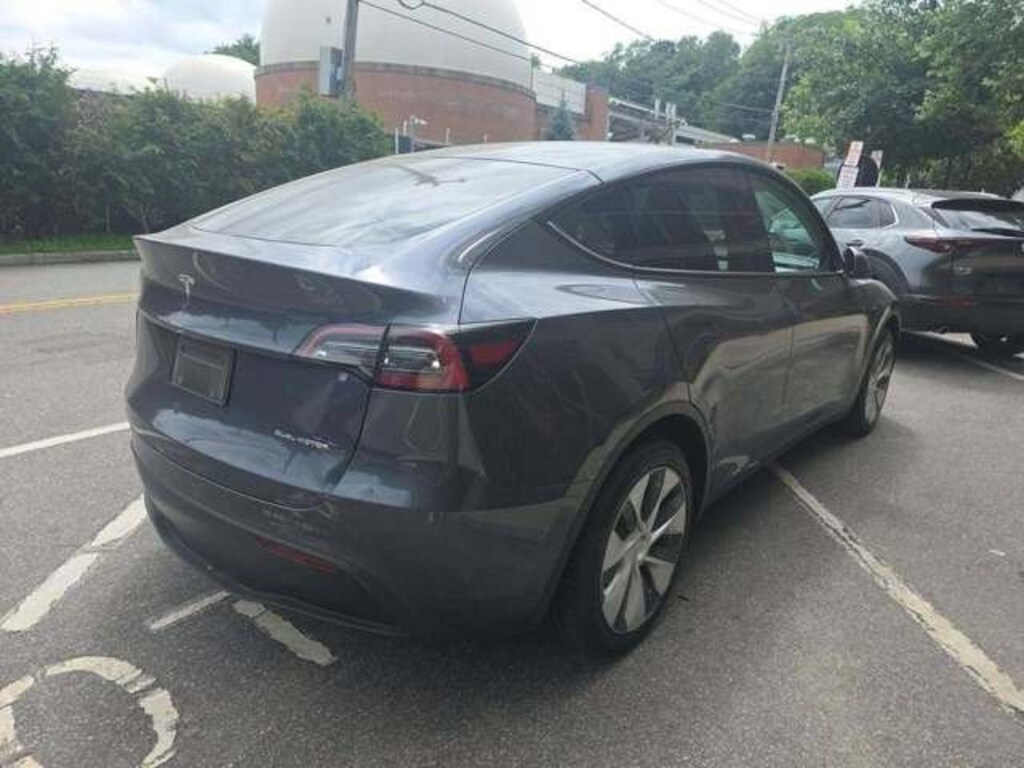 Used 2023 Tesla Model Y Long Range SUV