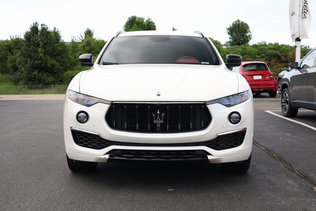 2022 Maserati Levante GT photo 3