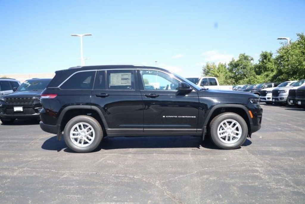 New 2025 Jeep Grand Cherokee Laredo X Laredo X 4x4