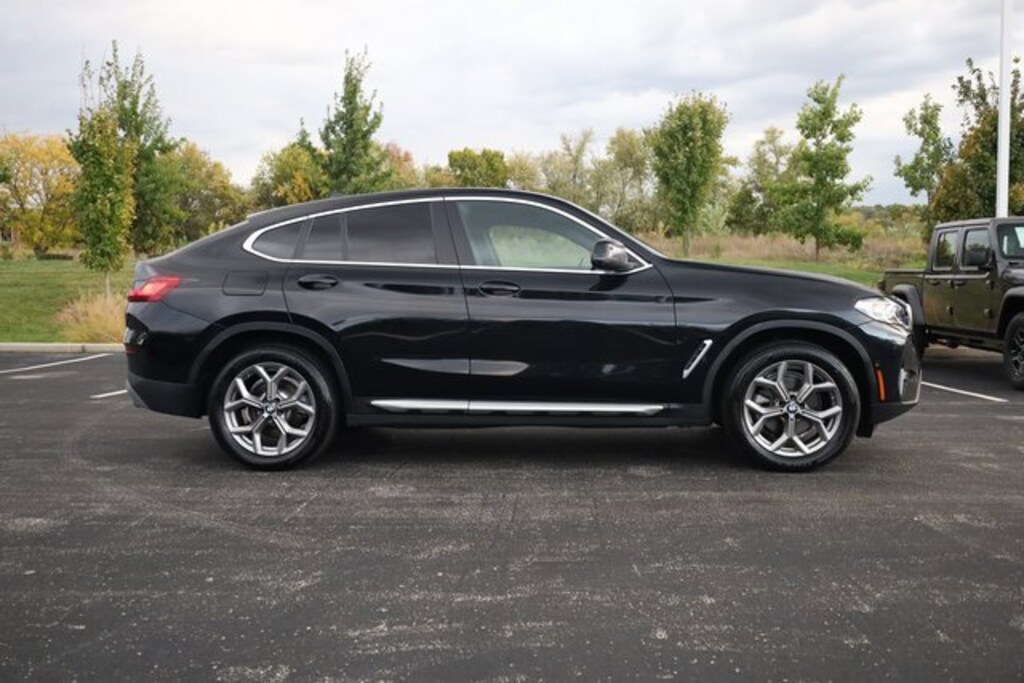 Used 2024 BMW X4 xDrive30i SUV