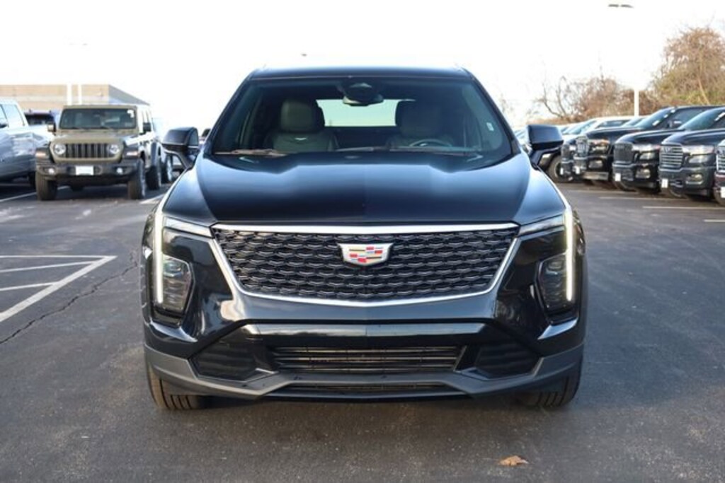 Used 2024 CADILLAC XT4 Premium Luxury SUV