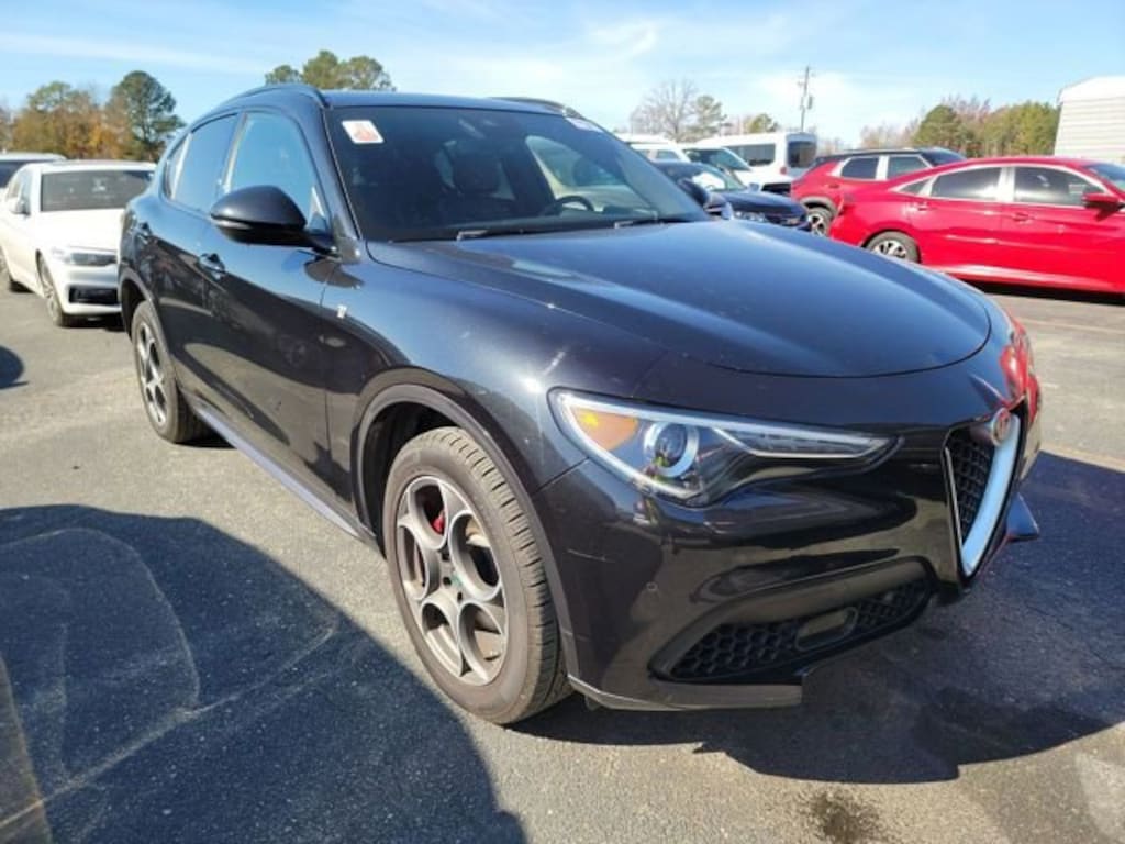Used 2023 Alfa Romeo Stelvio Ti SUV