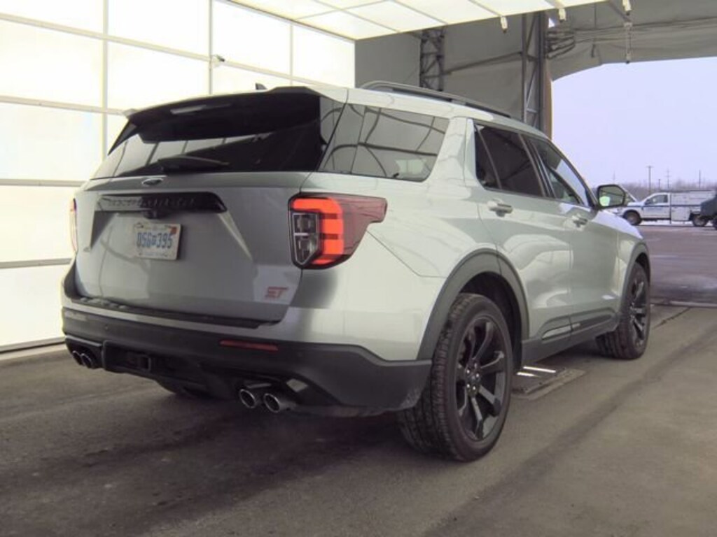 Used 2022 Ford Explorer ST SUV