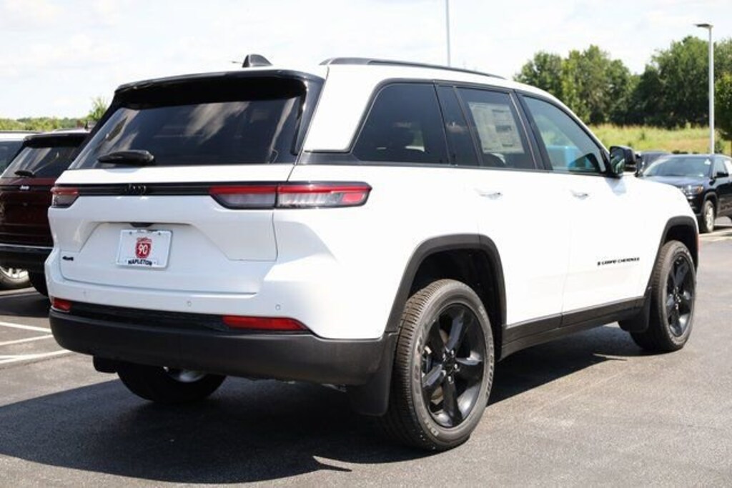 New 2025 Jeep Grand Cherokee Altitude X Altitude X 4x4