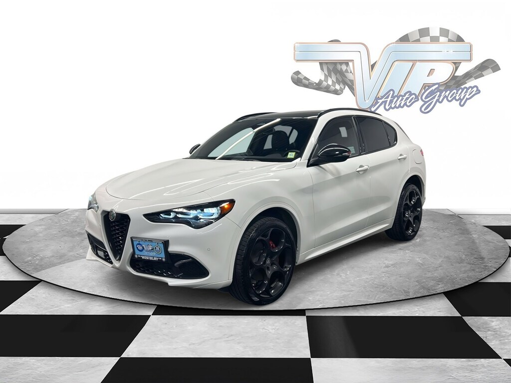 Used 2025 Alfa Romeo Stelvio Special Edition SUV