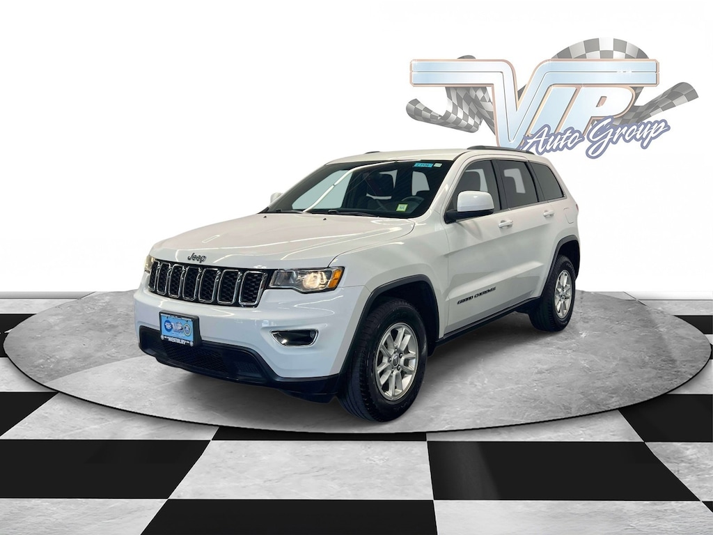 Used 2019 Jeep Grand Cherokee Laredo SUV