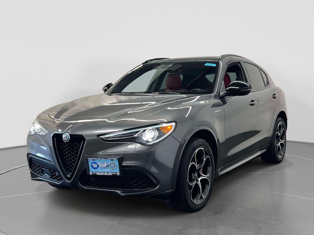 Used 2023 Alfa Romeo Stelvio Ti SUV