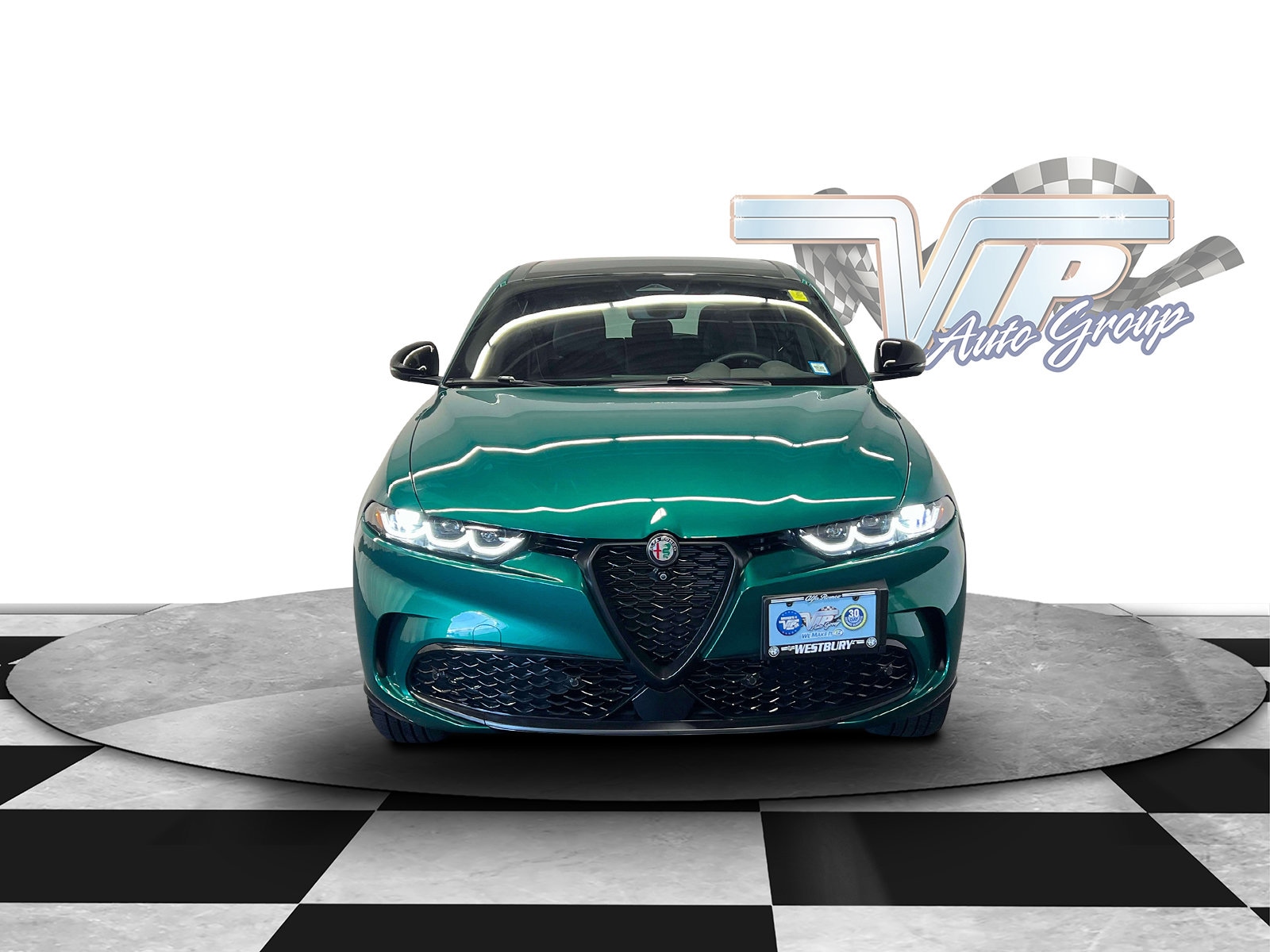 Used 2024 Alfa Romeo Tonale Veloce with VIN ZASPATDW9R3057132 for sale in Westbury, NY