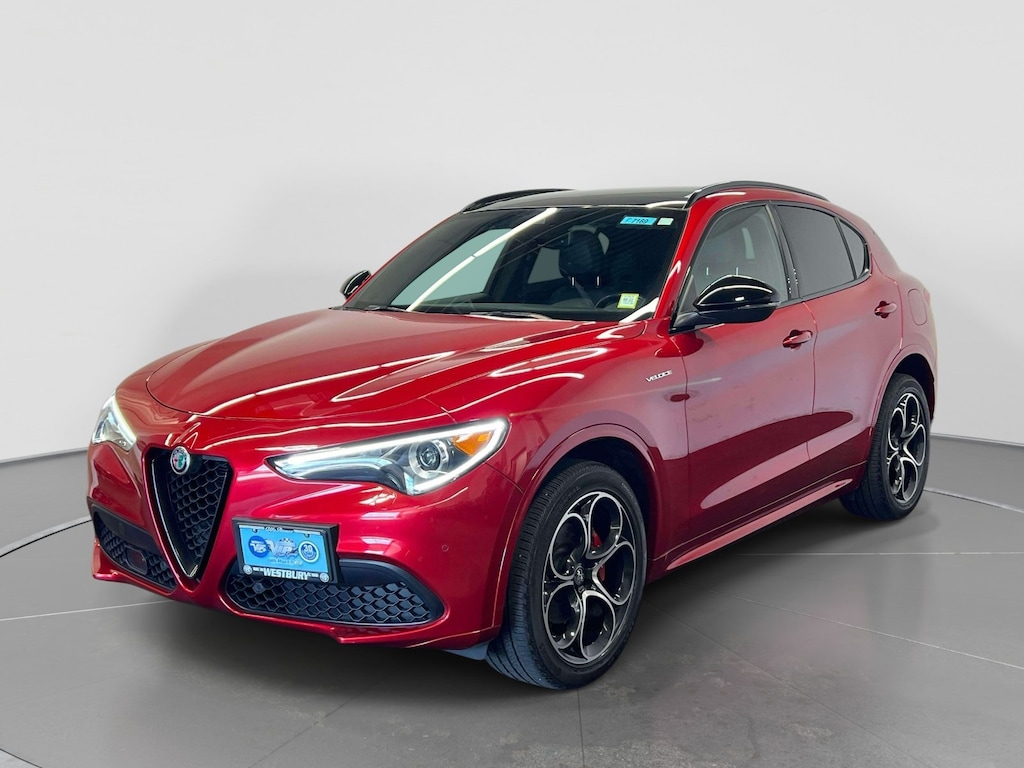 Used 2023 Alfa Romeo Stelvio Ti SUV