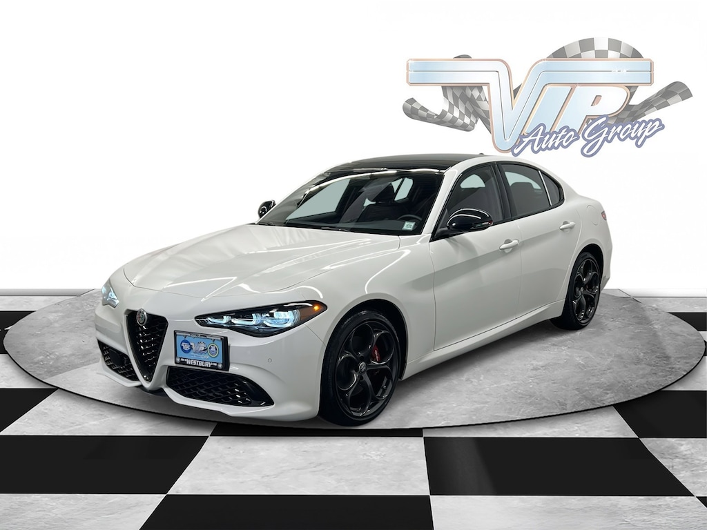 Used 2025 Alfa Romeo Giulia Special Edition Sedan