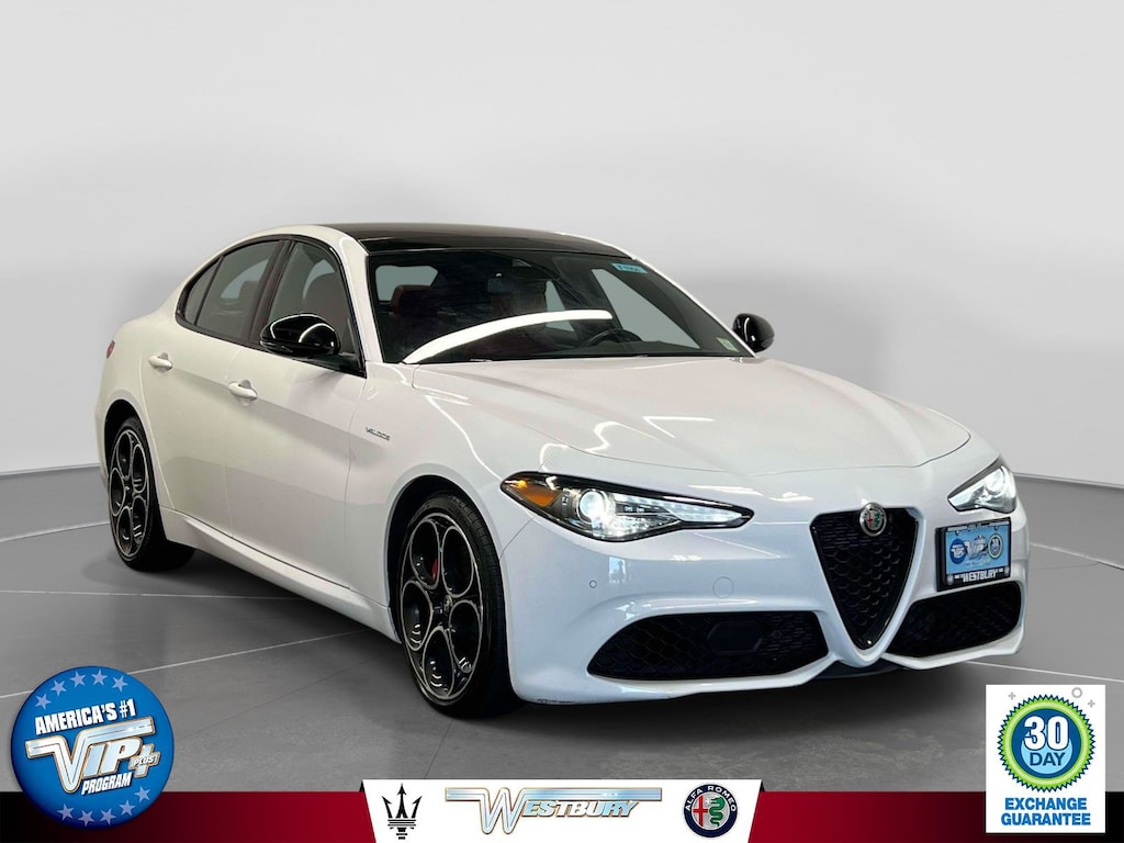 Used 2023 Alfa Romeo Giulia Ti Sedan