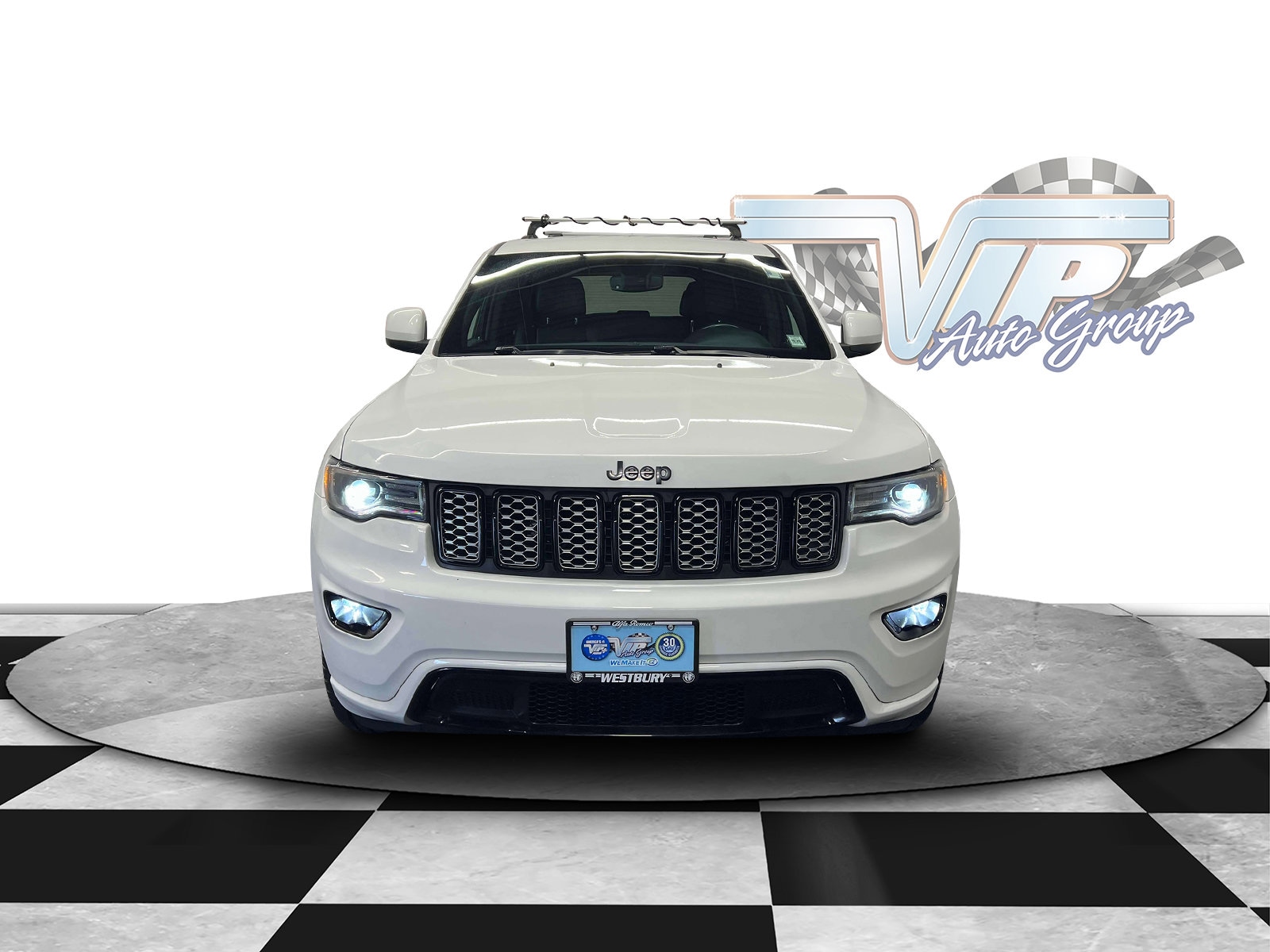 Used 2020 Jeep Grand Cherokee Altitude with VIN 1C4RJFAG5LC211555 for sale in Westbury, NY