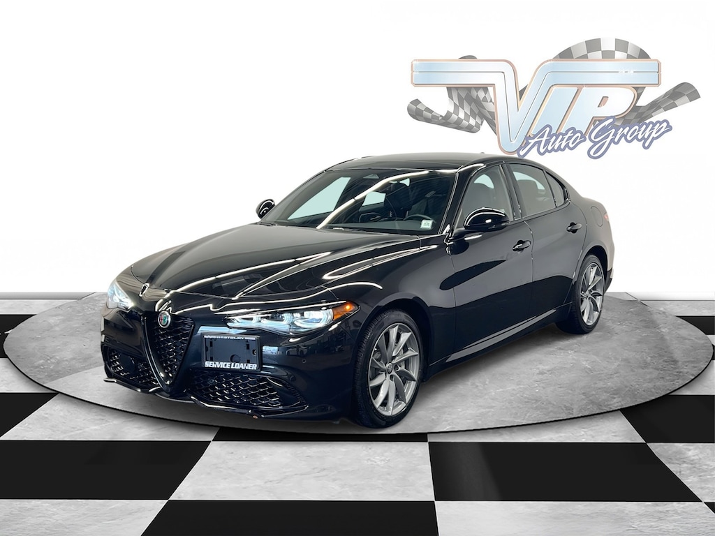 Used 2025 Alfa Romeo Giulia Sedan