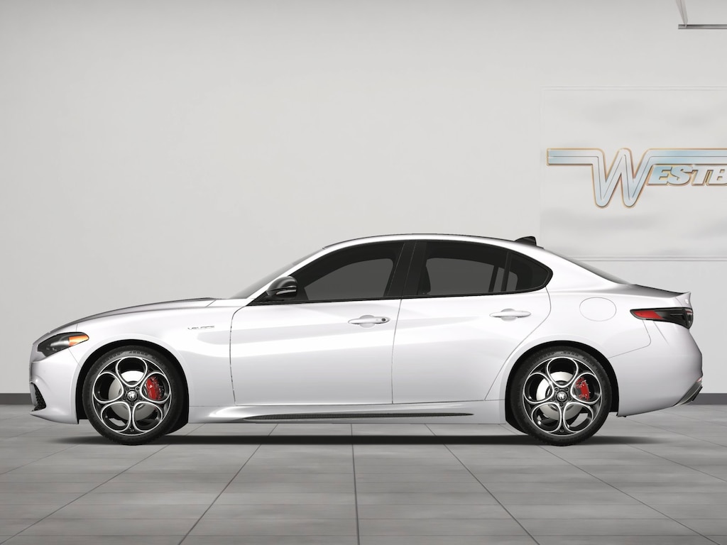 New 2025 Alfa Romeo Giulia AWD Sedan
