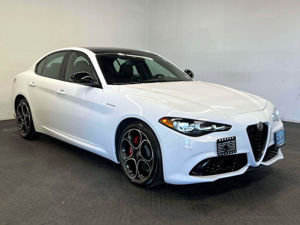 Used 2024 Alfa Romeo Giulia Ti Sedan