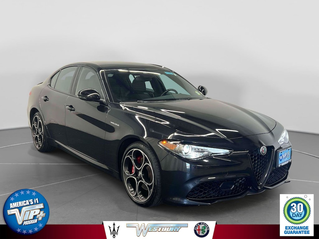 Used 2023 Alfa Romeo Giulia Ti Sedan