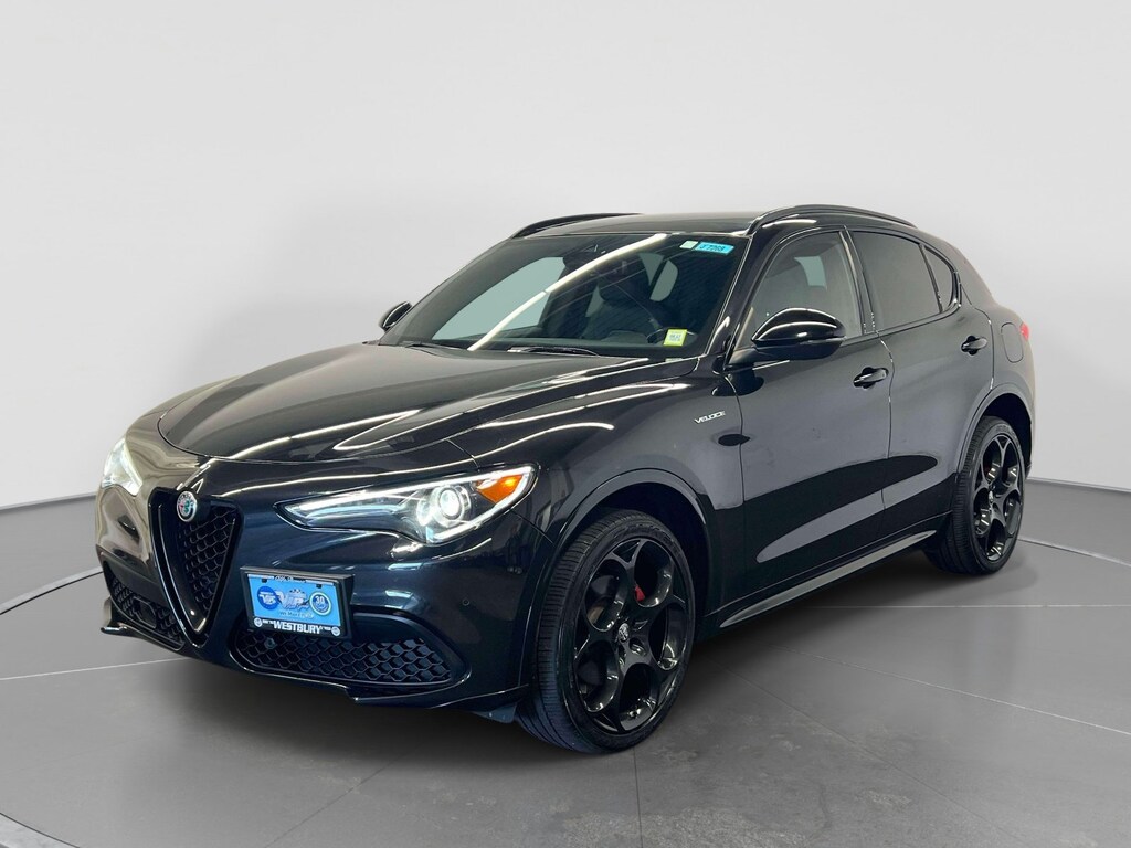 Used 2023 Alfa Romeo Stelvio Ti SUV