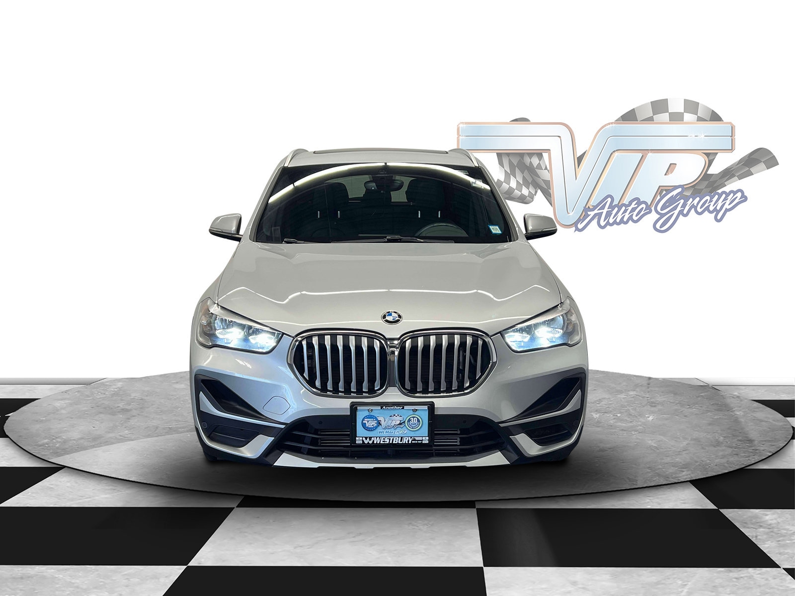 Used 2021 BMW X1 28i with VIN WBXJG9C09M5U13403 for sale in Westbury, NY