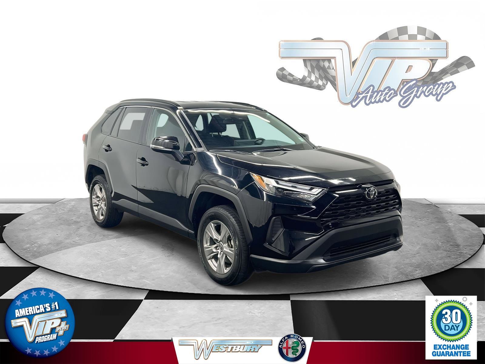 2024 Toyota RAV4 XLE's photo