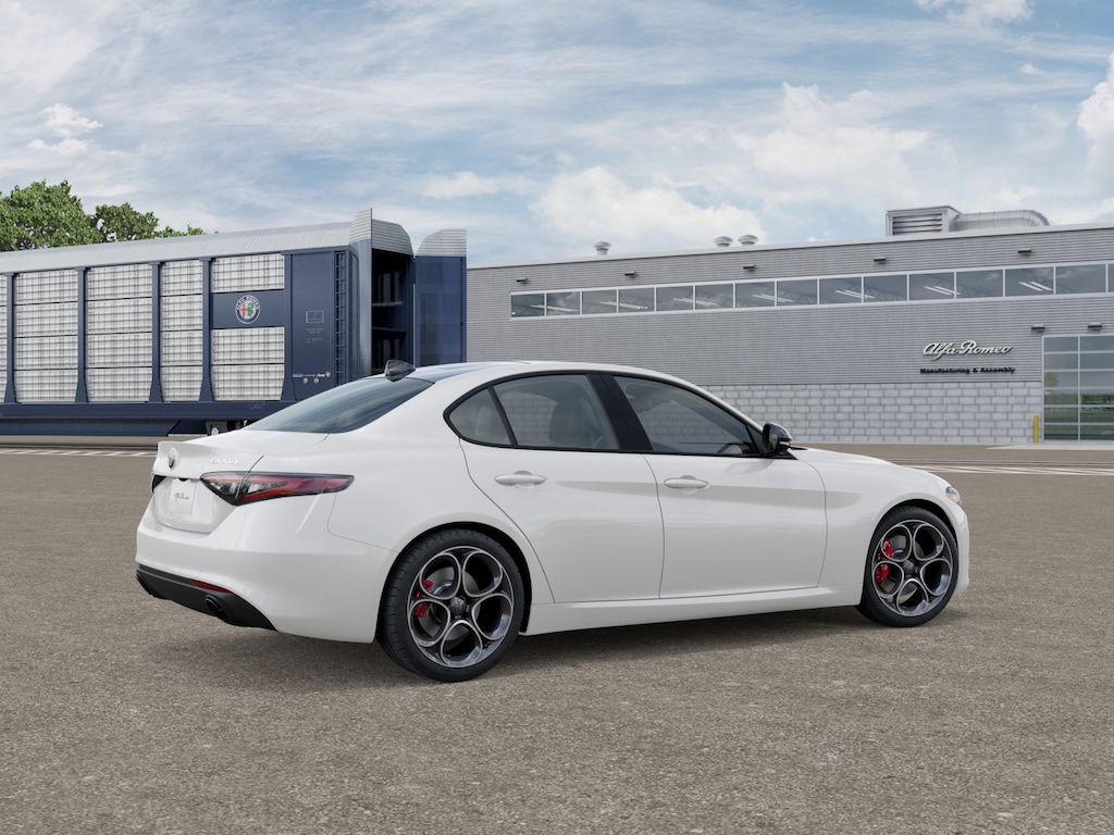 New 2025 Alfa Romeo Giulia AWD Sedan