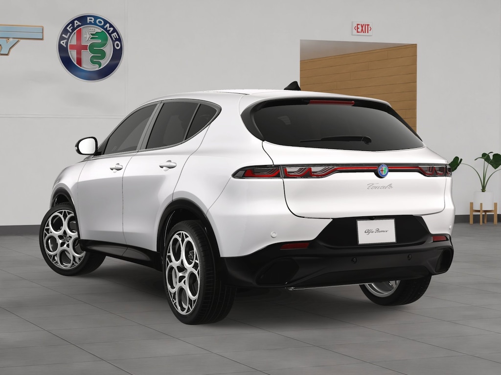 New 2025 Alfa Romeo Tonale AWD Sport Utility