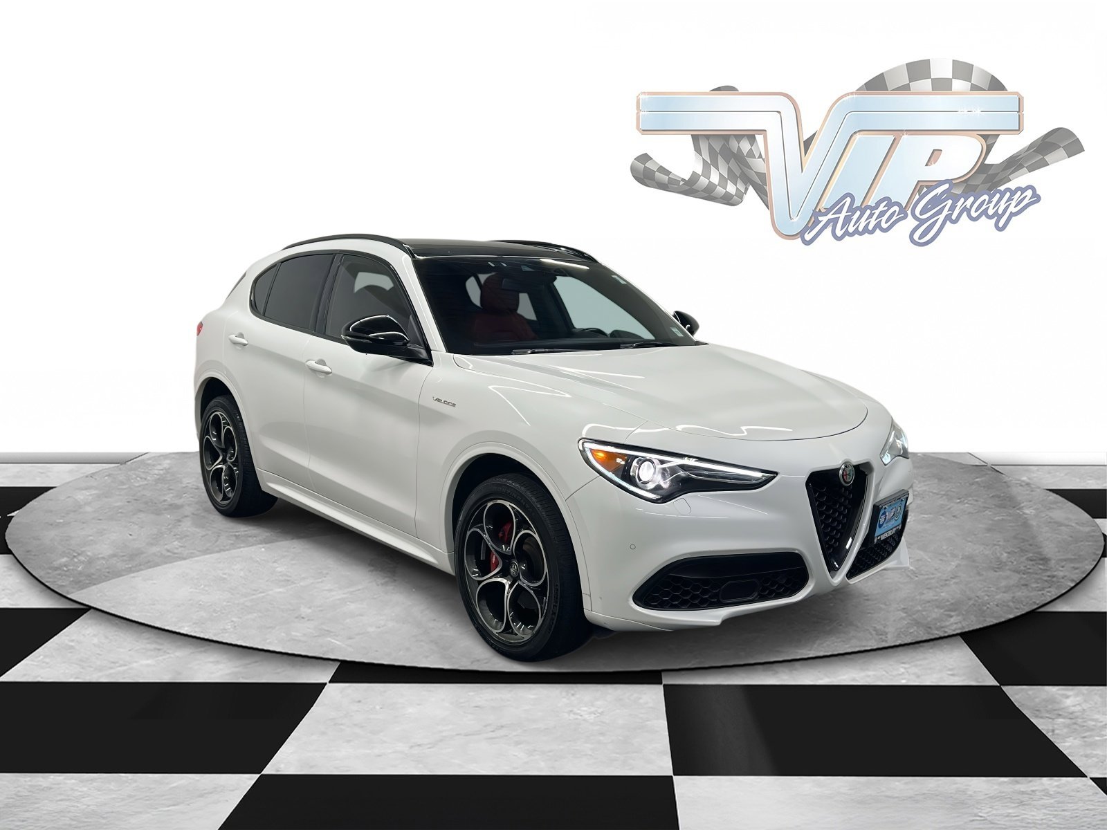 2022 Alfa Romeo Stelvio Ti Veloce's photo