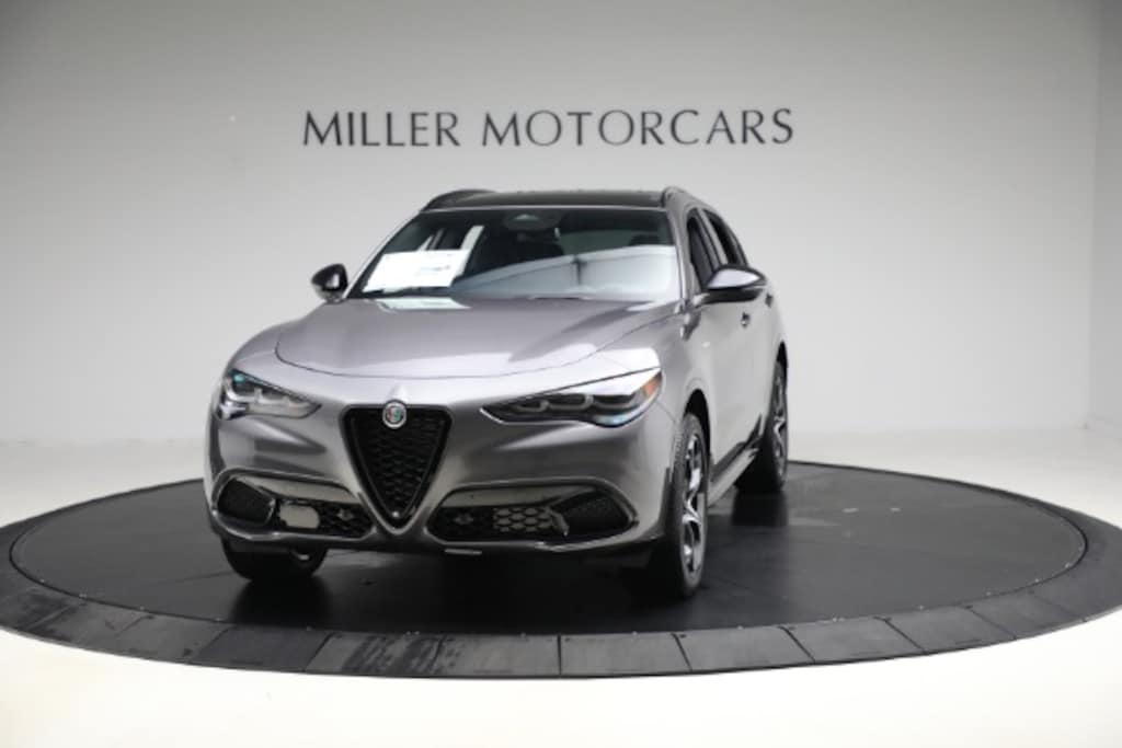 New 2025 Alfa Romeo Stelvio AWD Sport Utility
