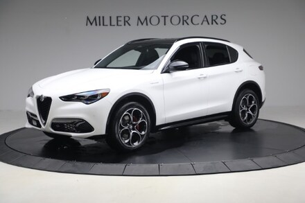 2025 Alfa Romeo Stelvio AWD Sport Utility