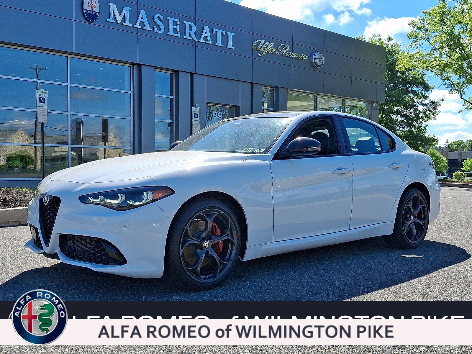 2025 Alfa Romeo Giulia TRIBUTO ITALIANO AWD