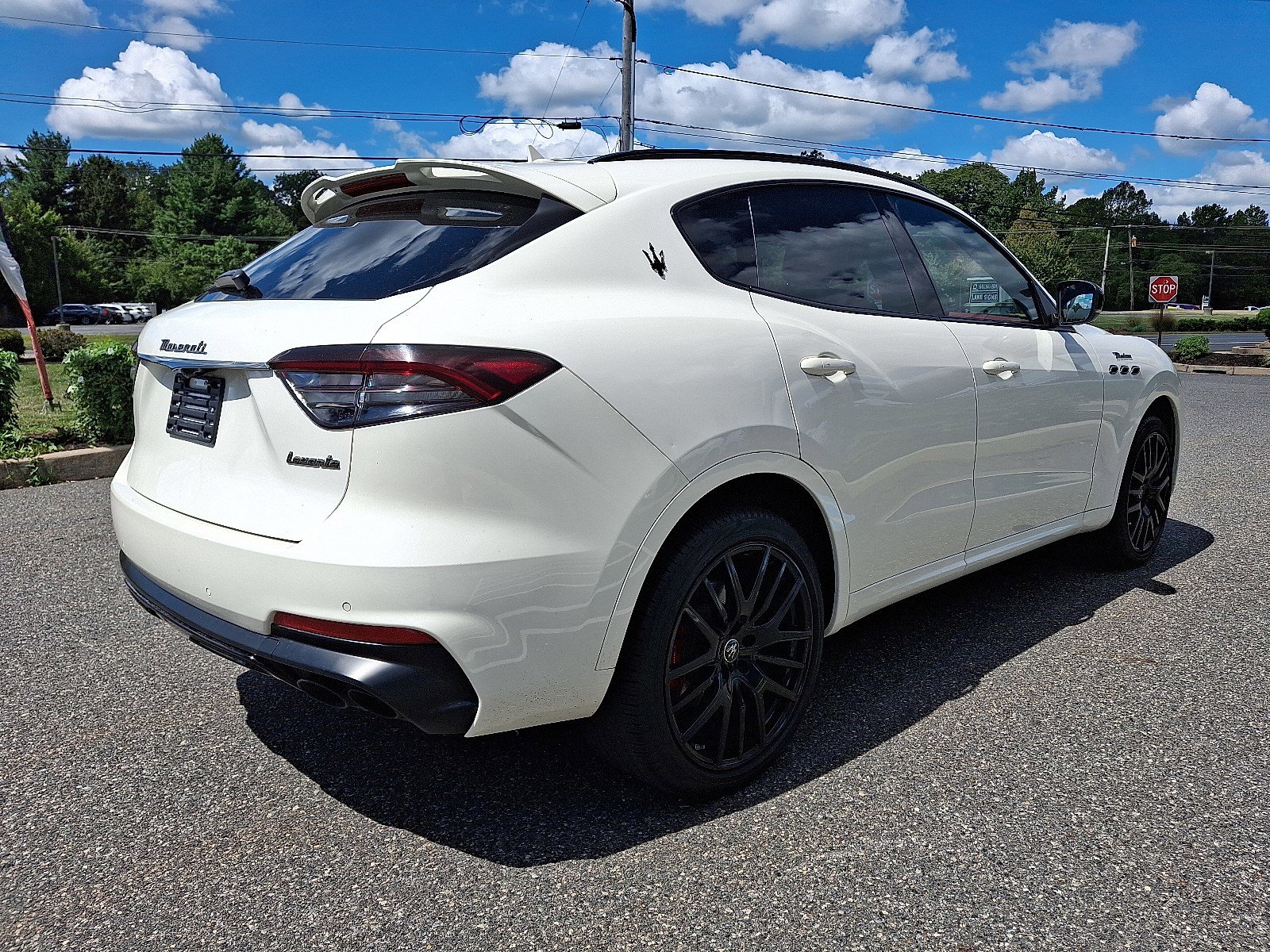 2022 Maserati Levante Modena photo 4