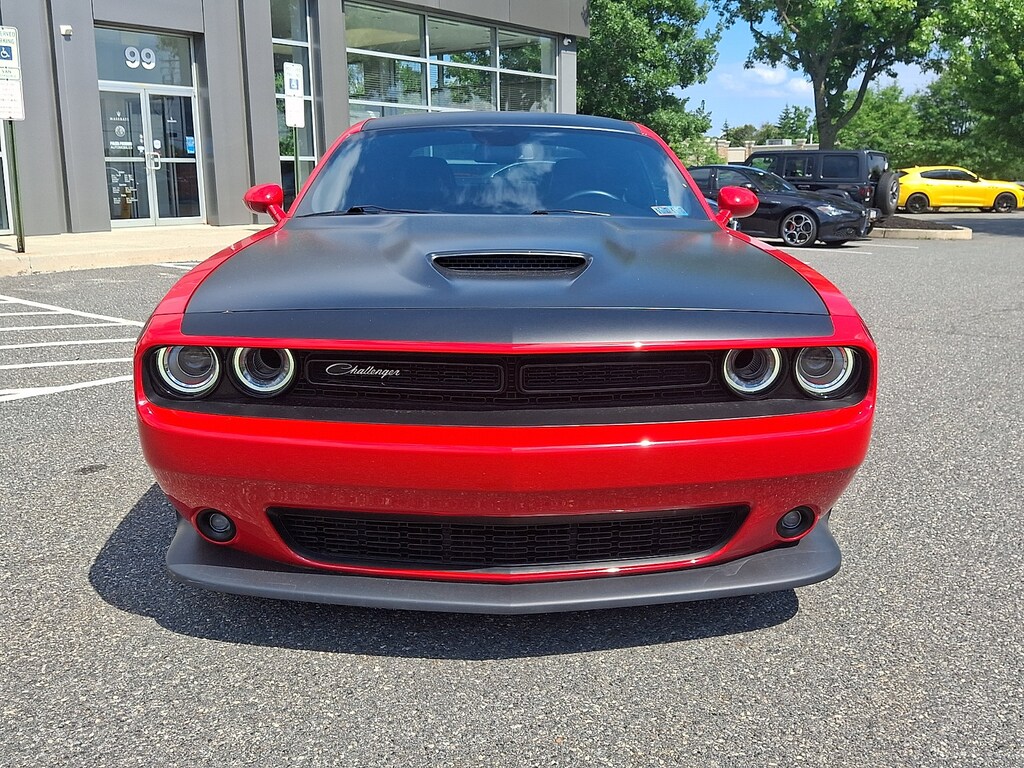 Used 2023 Dodge Challenger R/T Coupe