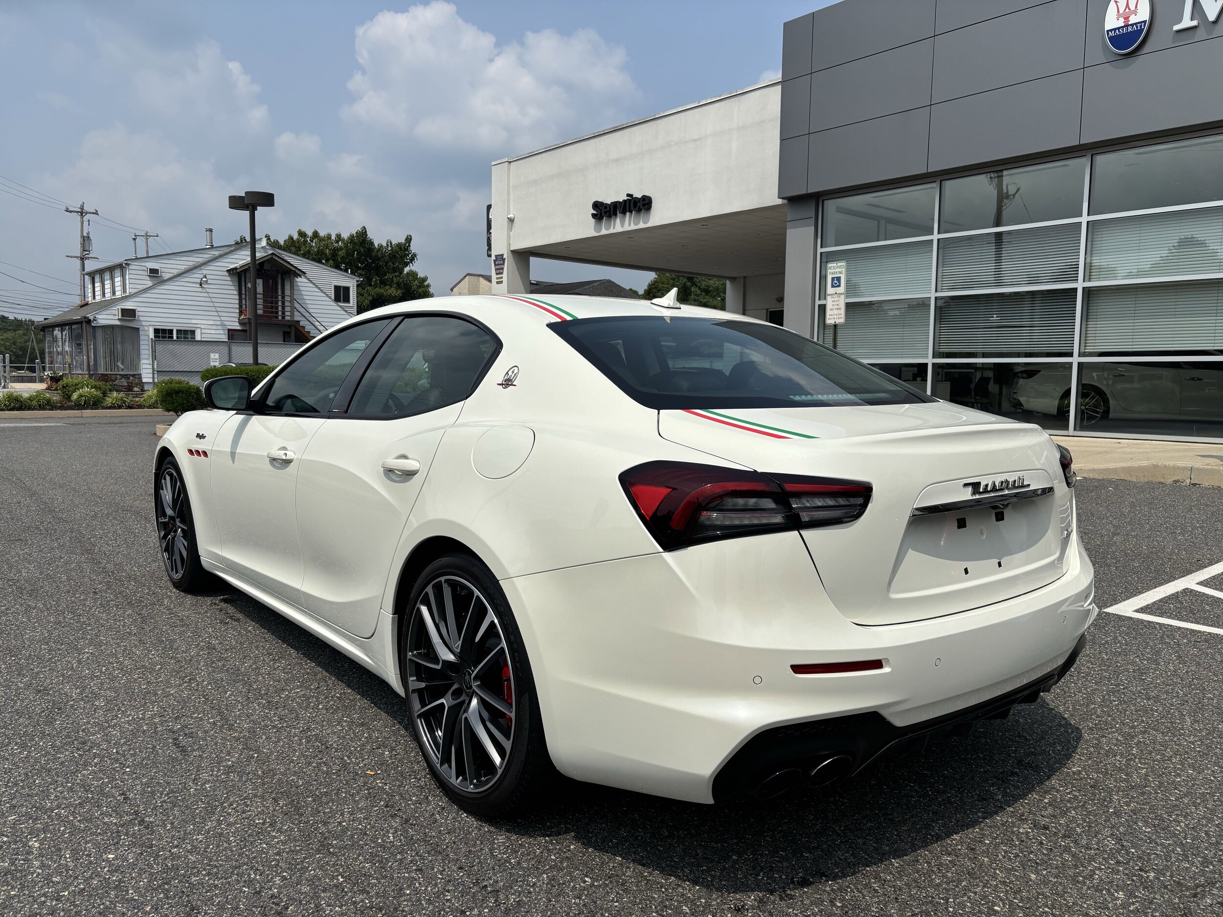 2021 Maserati Ghibli Trofeo photo 3