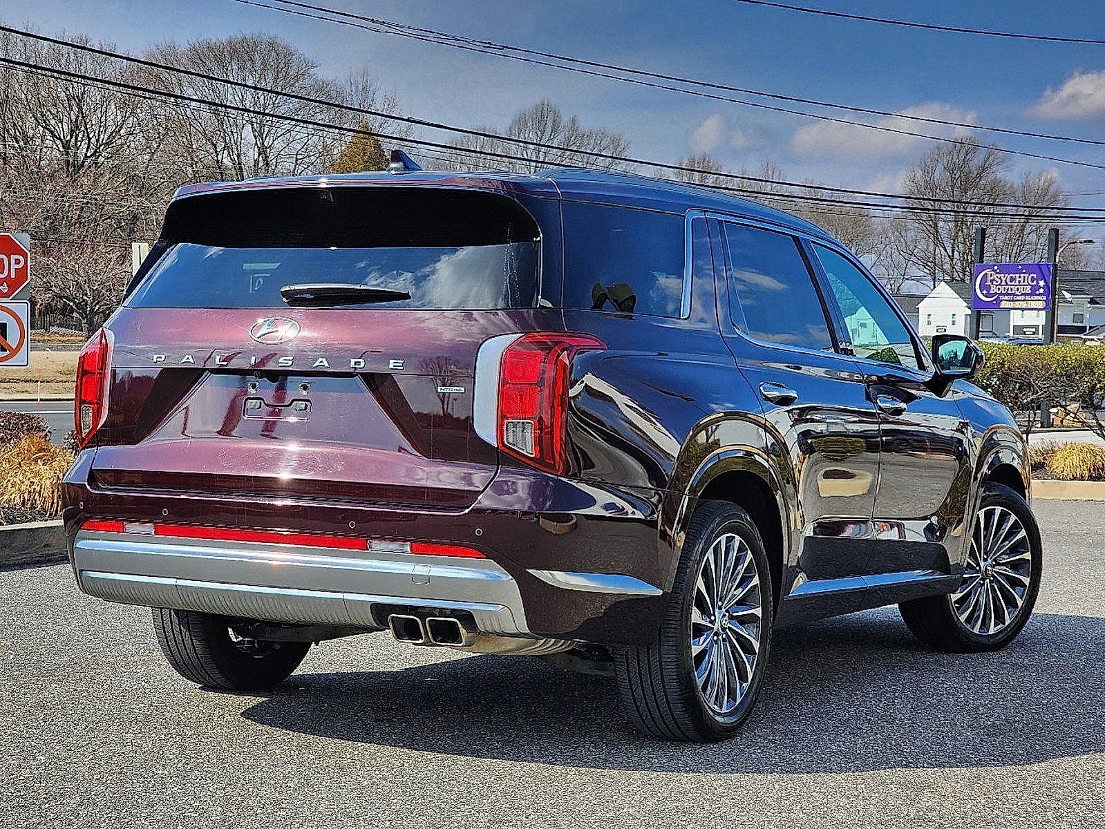 Used 2024 Hyundai Palisade Calligraphy with VIN KM8R7DGE0RU707418 for sale in Chadds Ford, PA