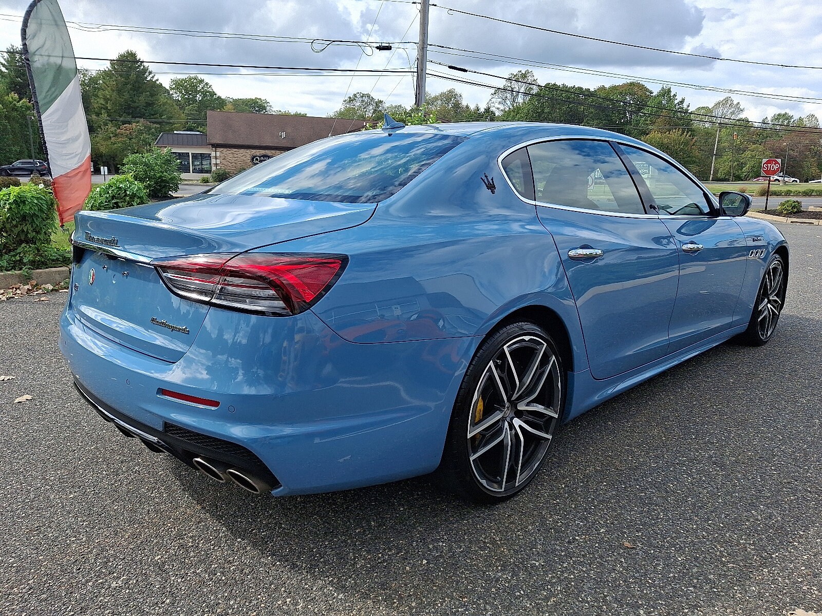 2022 Maserati Quattroporte Modena Q4 photo 4