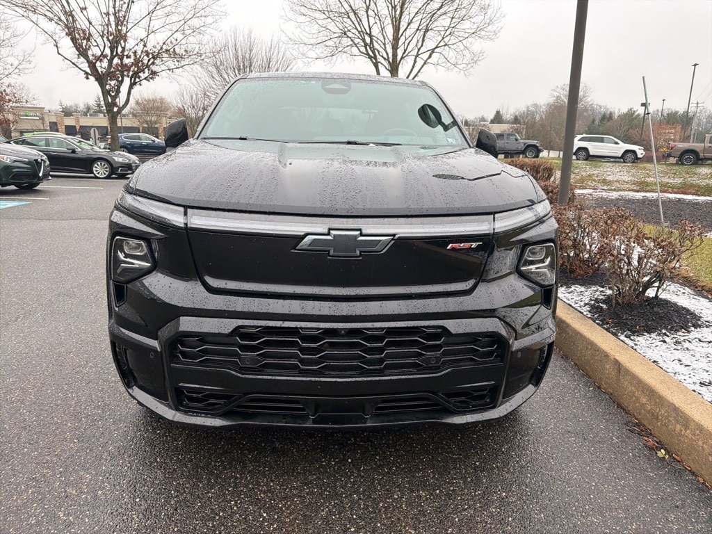 Used 2024 Chevrolet Silverado EV RST with VIN 1GC40ZEL3RU301859 for sale in Chadds Ford, PA