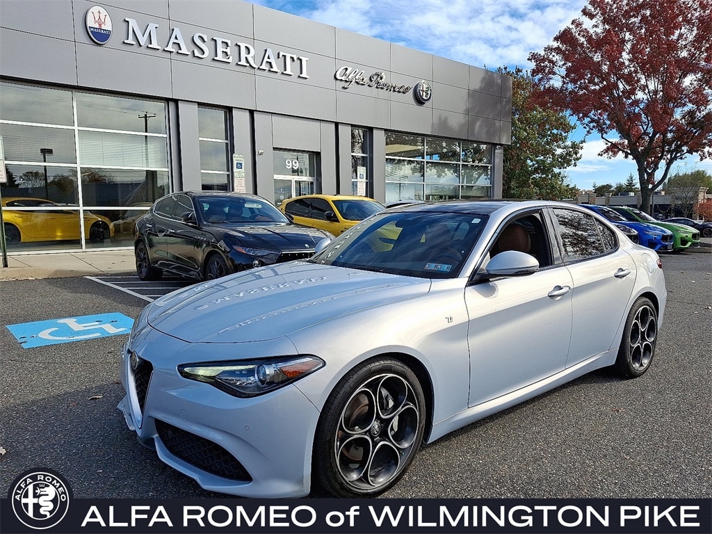 2022 Alfa Romeo Giulia Ti's photo