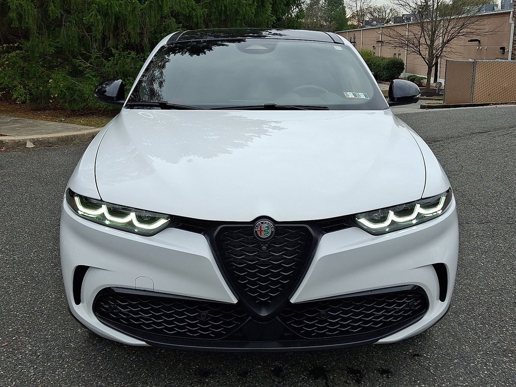 Used 2024 Alfa Romeo Tonale Veloce with VIN ZASPATDW1R3062292 for sale in Chadds Ford, PA