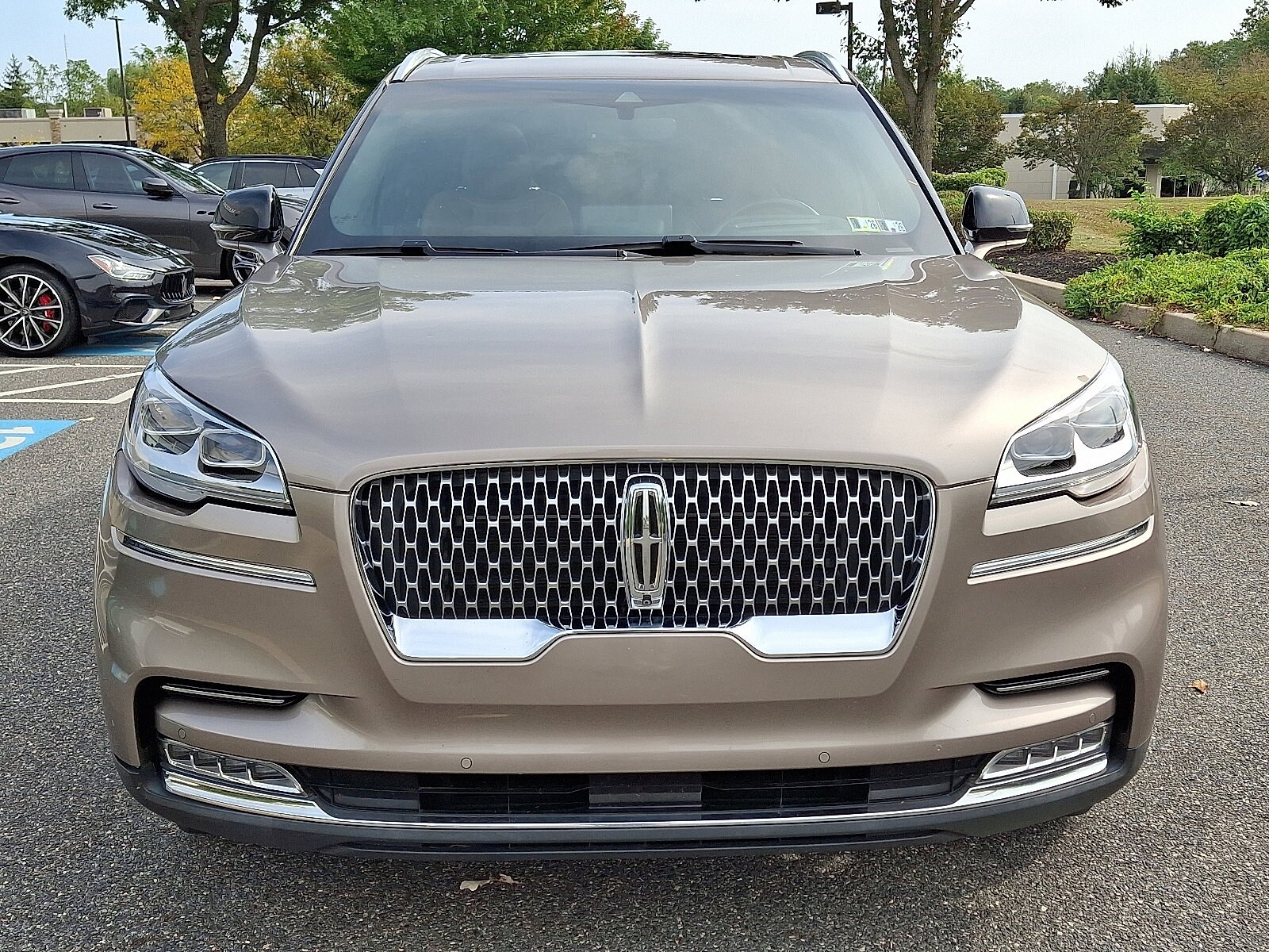 2020 Lincoln Aviator Reserve photo 2