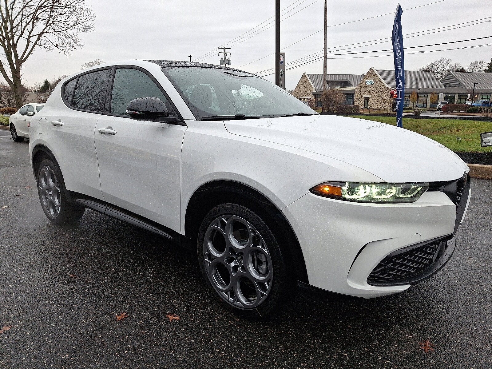 2025 Alfa Romeo Tonale BASE SPRINT photo 2