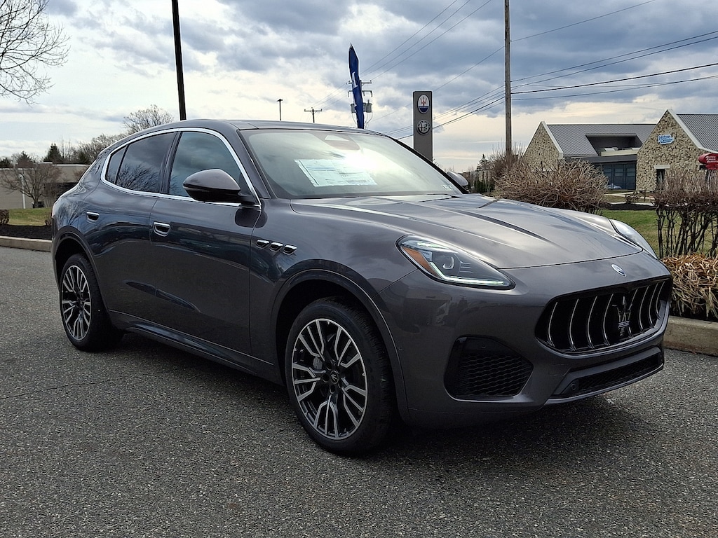 Used 2025 Maserati Grecale SUV
