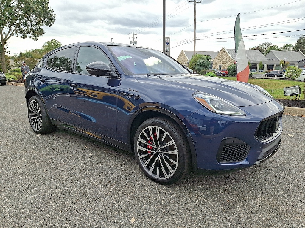 Used 2025 Maserati Grecale Modena SUV