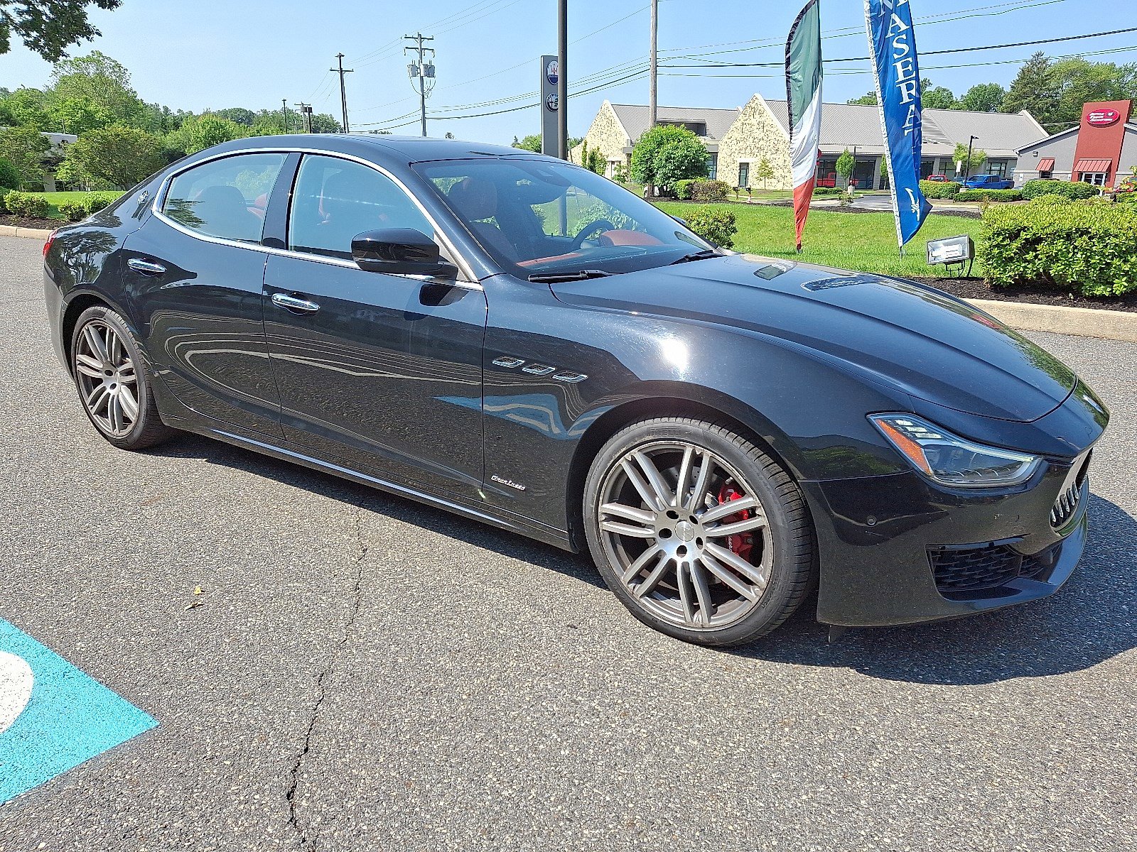 2018 Maserati Ghibli Q4 GranLusso photo 3