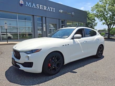 2017 Maserati Levante Base SUV