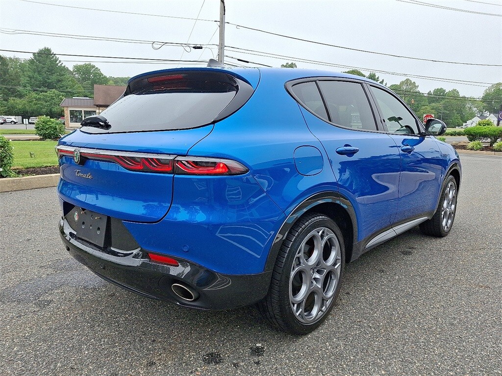 2024 Alfa Romeo Tonale Veloce photo 3