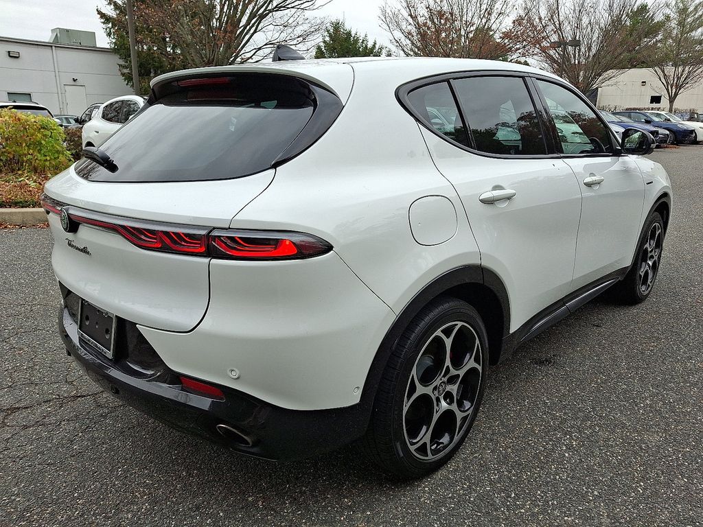 2024 Alfa Romeo Tonale Veloce - Photo 3