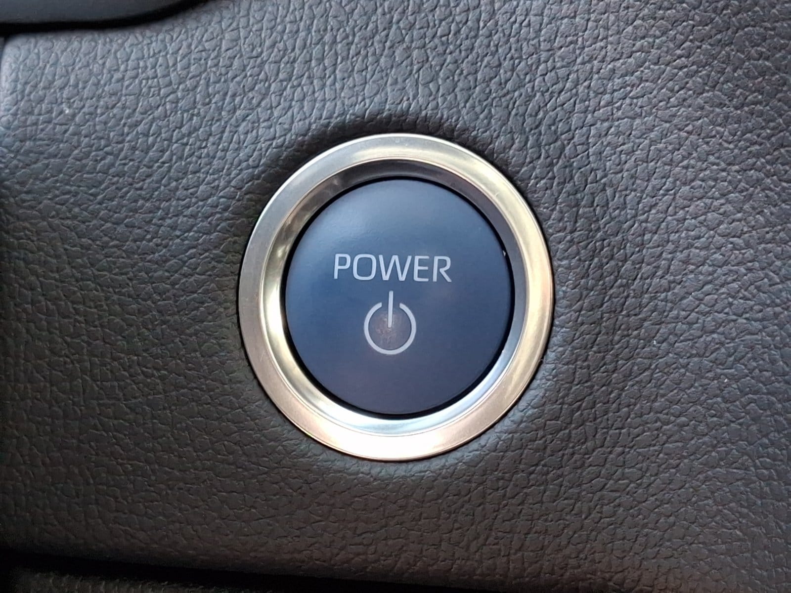 2024 Toyota Sequoia SR5 - Photo 26