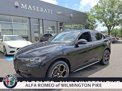 2025 Alfa Romeo Stelvio INTENSA AWD