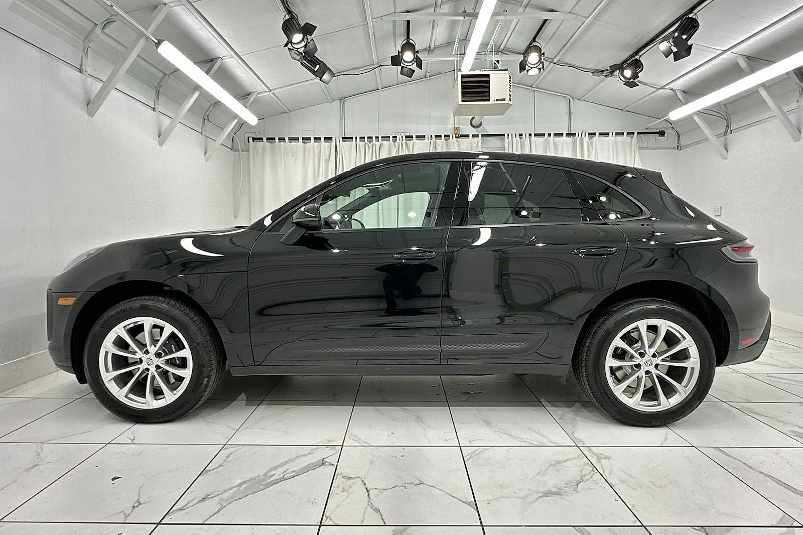Used 2023 Porsche Macan T with VIN WP1AA2A59PLB03447 for sale in Chadds Ford, PA
